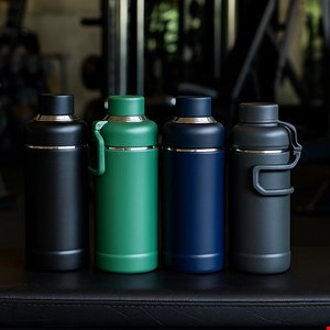 ماگ درب پیچی ۶۰۰ میلی لیتر 