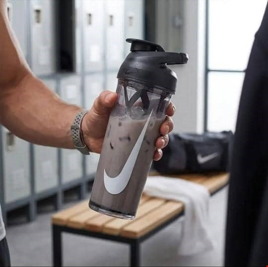 شیکر پلی کربنات nike