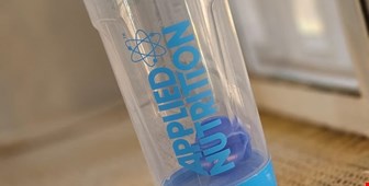 راهنمای خرید و تولید شیکر ورزشی ارزان با لوگوی اختصاصی؛ کیفیت بالا با کمترین هزینه